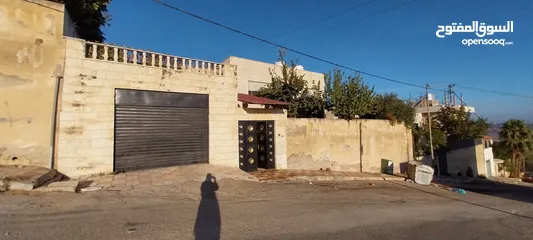  1 منزل مستقل للبيع