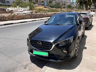  1 سيارة مازدا موديل 2023 اصل صفر كيلو ماشية 20 الف لون اسود ، بسعر 100000 شيقل نص كاش ونص شيكات.