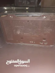  2 راديو ألماني قديم