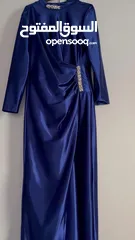  12 فستان أزرق ملبوس مره وحده فقطططط  قياس L (40) بسطللل عاللبس