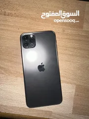  2 آيفون11برو ماكس بحاله ممتازه