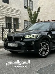  2 BMW X1 2017 BLACKOUT TRIM للبيع او البدل