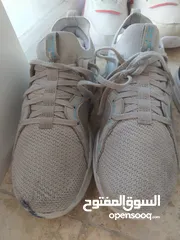  2 احذية اوروبية اصلية للبيع