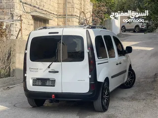  9 رينو KANGOO 2013 بحالة الشركة