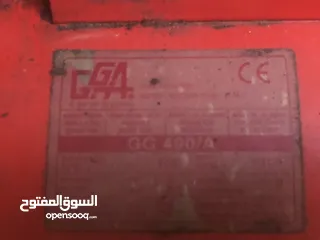  4 GGA كومبروسور