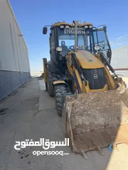  23 جرافة او حفارJCB للايجار يوميا او مقاول او  بساعة نخوذ جميع الحفريات وطم جميع الساسات مع وجود مدحلة