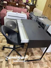  2 مكتب ايكيا مع كرسي بحاله الوكاله