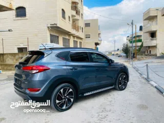  8 هونداي توسان فل الفل مع فتحة 4/4