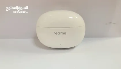  3 Realme Buds T100