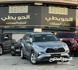  2 تويوتا هايلاندر ( 2023 ) فحص كامل 7 جيد عداد 28 ألف كيلو بحال الزيروو ( قابل للبدل )