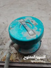  2 مكنسه كهربائيه