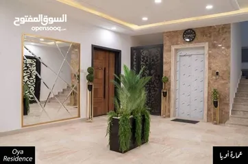  4 شقة للإيجار تشطيب حديت وفي عمارة متكامله الخدمات ، الفرناج بالقرب من جامعة ناصر