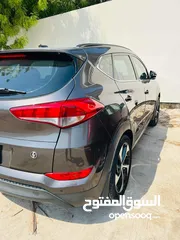  9 Hyundai tucson