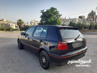  10 جولف موديل 1994 ماتور 1600 فتحة سنتر اصلي بور  جهاز انذار  شصيات نظاف