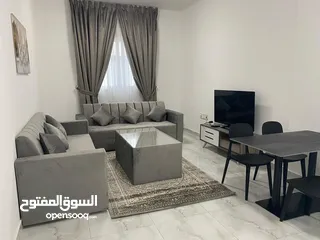  1 said غرفة وصالة مفروشة  بأثاث نظيف وجاهز للسكن  في عجمان (الروضة 3)