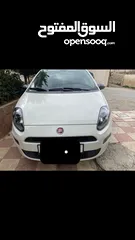  1 فيات بونتو 2016
