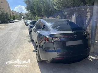  7 تيسلا y 2022 بيرفورمانس اعلى صنف ناجح اوتوسكور