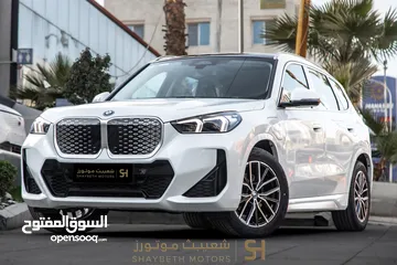  12 Bmw IX1 25 L  2024 M Package kit full Electric   يمكن التمويل