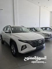  4 Hyundai Tucson 2.0