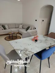  13 متوفره بعد 9 ثمانيه شقه مفروشه سوبر في الجبيهه  في حي هادء . 3 غرف. للايجار  اسيوعي. شهريي وسنوي