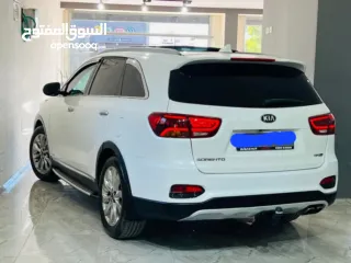  2 كيا سورنتو