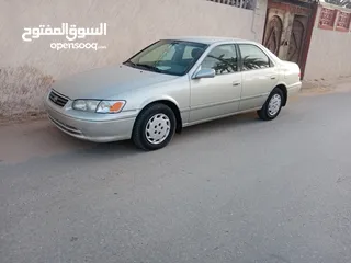  1 تويوتا كامري موديل 2000