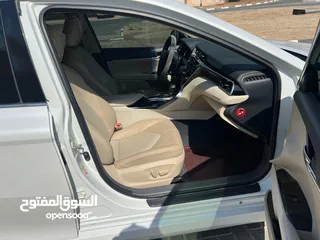  13 Toyota Camry  V6 gcc 2018