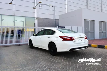  17 Nissan Altima 2018 - GCC