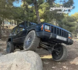  11 Jeep xj جيب شيروكي مربع 1999