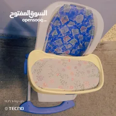  1 كرسي طعام للبيع بسعر مغري