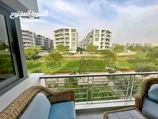  14 دوبلكس 4 غرف فيو لاند سكيب للبيع امام جاردينيا سيتي بخصم 37% للكاش تاج سيتي Taj City New Cairo