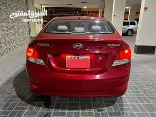  2 Hyundai Accent 2013 for sale urgent contact from WhatsApp or detail's number