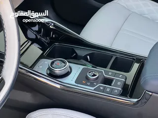  13 كايا سورينتو /2022 فل الفل  فتحة سقف بانوراما  4x4 ///240Hp بنزين + كهرباء  ( Haybrid) 1600cc