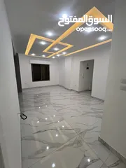  12 شقة طابق ارضي للبيع