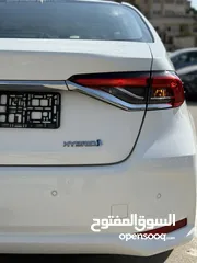  12 تويوتا كارولا ترخيص 2022 محرك 1800 هايبرد جير أوتوماتيك 170 حصان