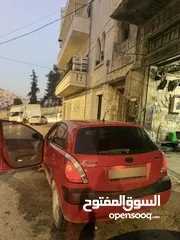  2 كيا برايد سياره حلوه ونضيفه للبيع  مطور 1.6