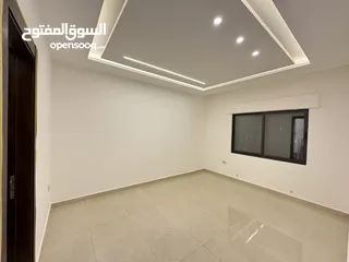  23 شقة أرضية للبيع في البنيات بالقرب من مدارس الاصالة والمعاصرة 150م مع ترس وكراج خاص