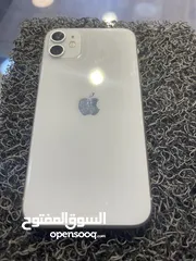  5 2 ايفون 11 واحد بطاريه 77 64 جيجا واحد بطاريه 75 128جيحا مع شاحن اصلي وكفر حمايه ولزقه وكفر