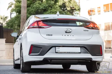  3 Hyundai Ioniq Hybrid 2021  السيارة وارد كوريا و بحالة ممتازة جدا و قطعت مسافة 135,000 كيلو متر
