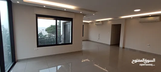  5 شقة غير مفروشة للإيجار 200م2 ( Property 15265 ) سنوي فقط