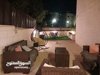  2 شقة مميزة للبيع حي الهمشري / ام السماق / خلدا