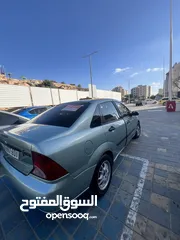  3 فورد فوكس موديل 2001