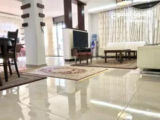  5 شقة مميزة في عمارة مميزة