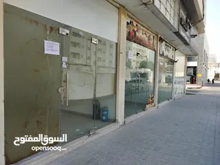  9 محل تجاري للايجار في عجمان منطقه الرميله  سعر 20000 درهم