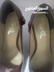  1 حذاء كعب عالي للبيع
