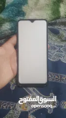  2 هاتف انفينكس بحالة ممتازة جدا استعمال 3 شهور فقط يحتاج الى شاشا فقط