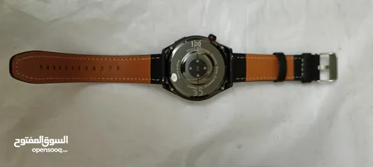  7 smart watch  لم تستخدم ومعاها علبه وحاجتها