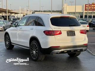  4 Mercedes GLC 300 _American_2022_Excellent Condition _Full option