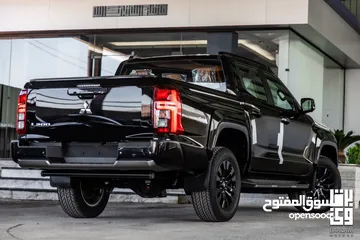 3 ‏MITSUBISHI L200 SPORTERO BLACK EDITION 2025