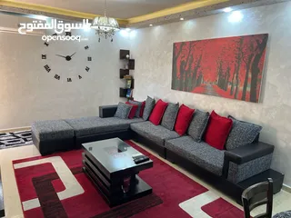  2 شقة مميزه للايجار ش الجامعه